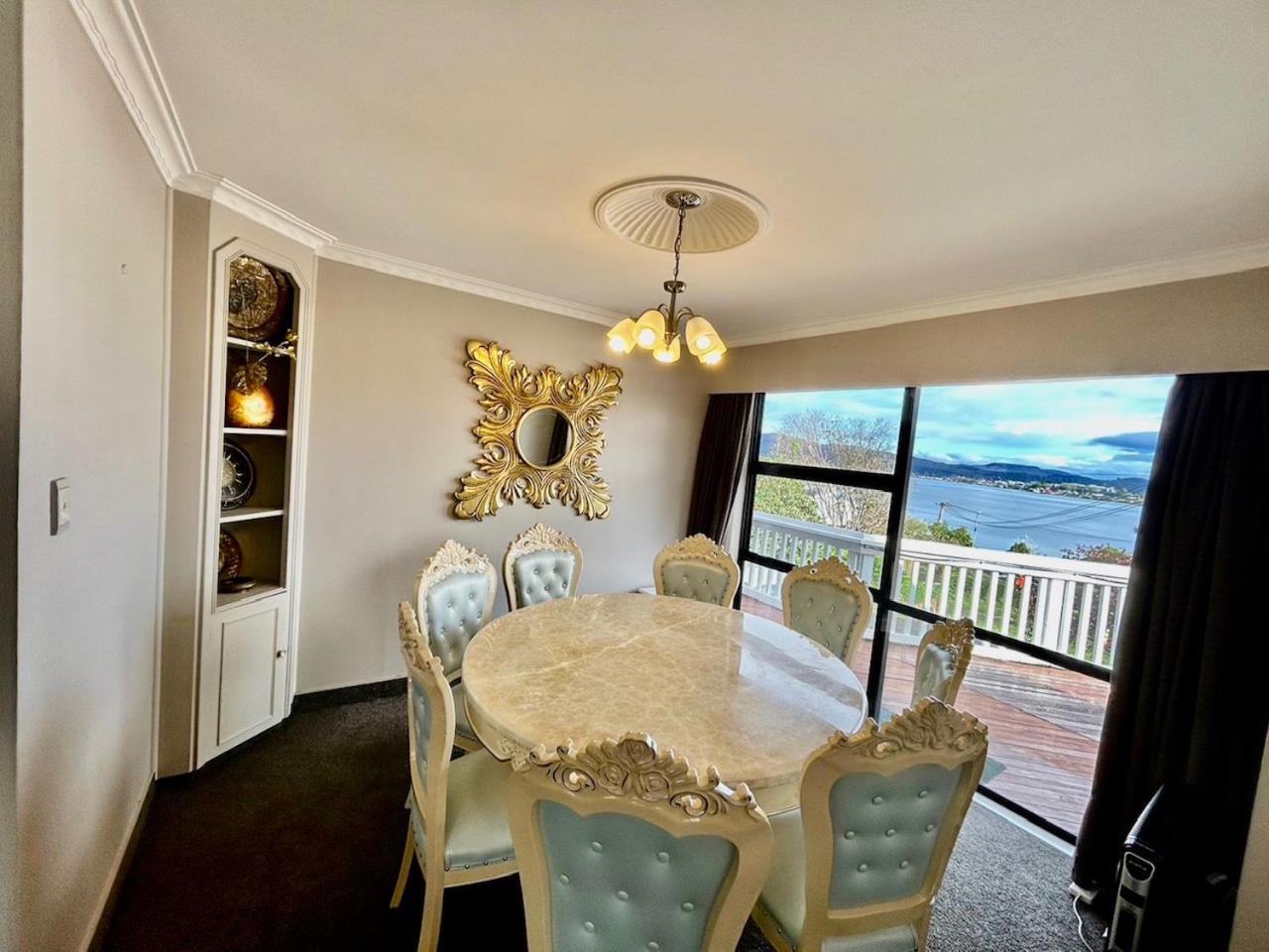 Premium Lake View Home Rotorua Exterior foto