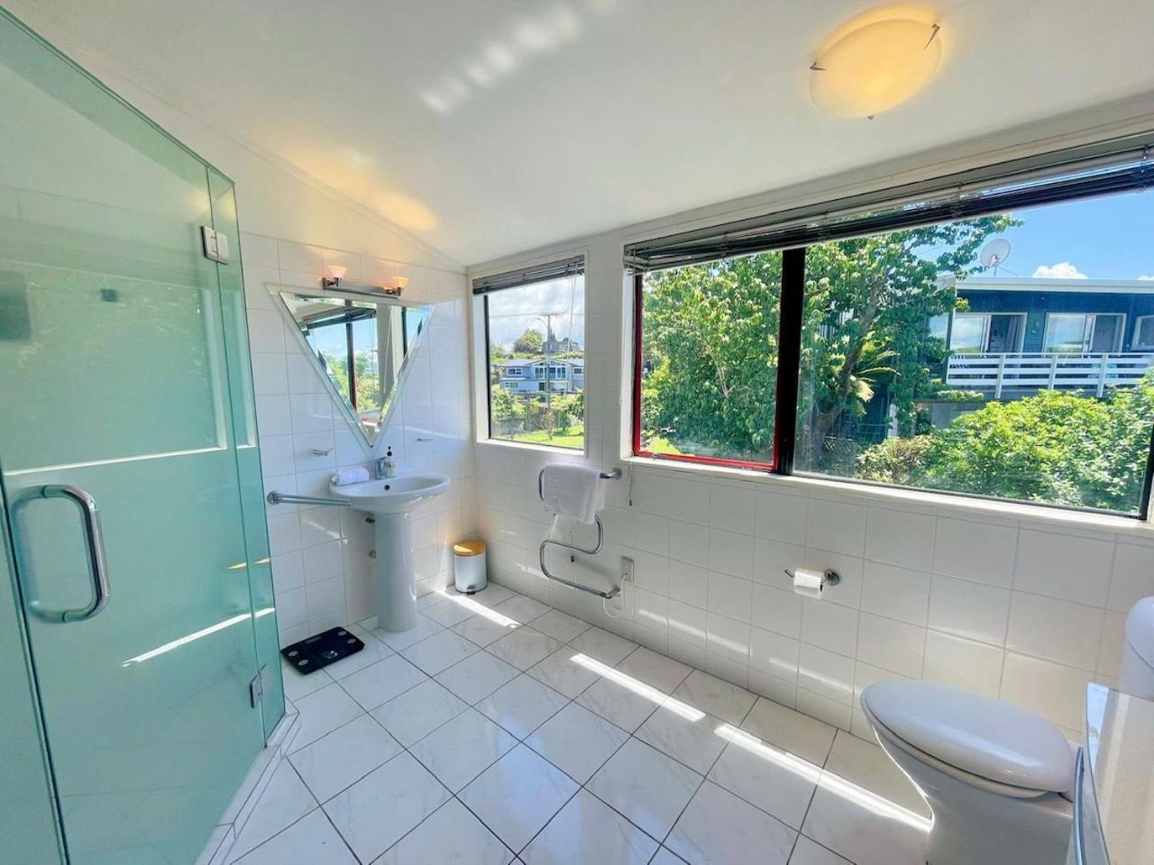 Premium Lake View Home Rotorua Exterior foto